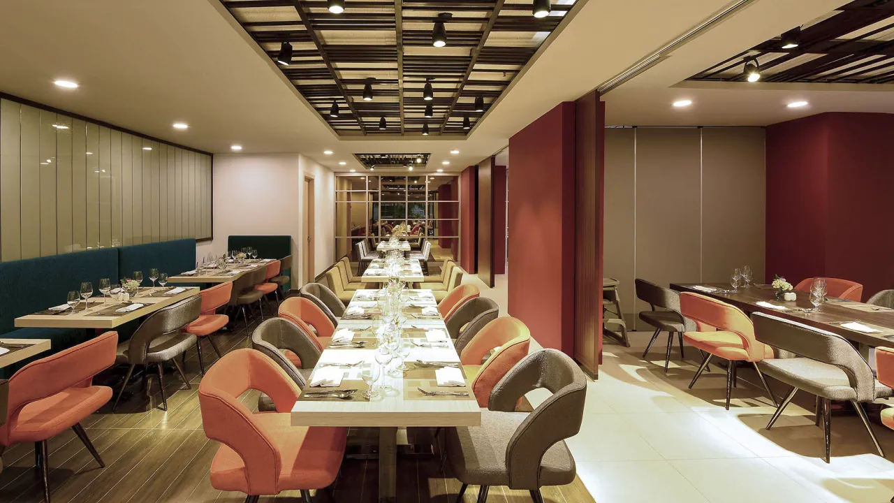 Novotel Suites Hanoi